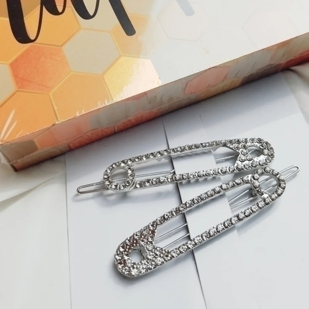 Icy Safety Pin Hair Clips